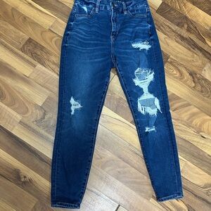 American Eagle Women's Distressed Blue Jeans 0 XSHORT